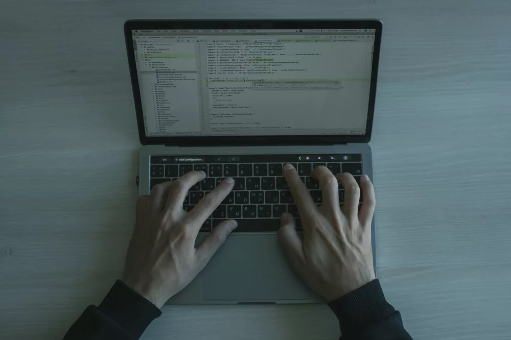Accessing Free Laptops for Low-Income Individuals: A Comprehensive Guide